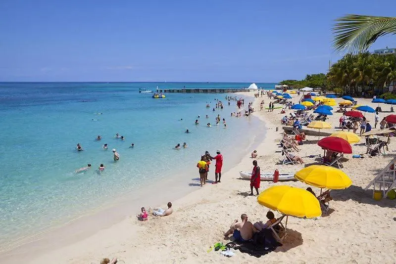 Hospitality Expert Bts 7 - Pool Beach & Bar Montego Bay 0*,  Jamaica